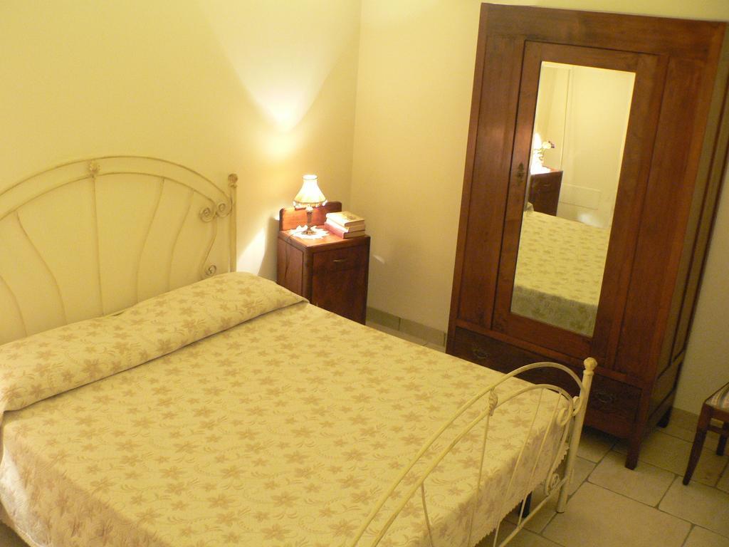 Sottacastieddu Hotel Avetrana Ruang foto