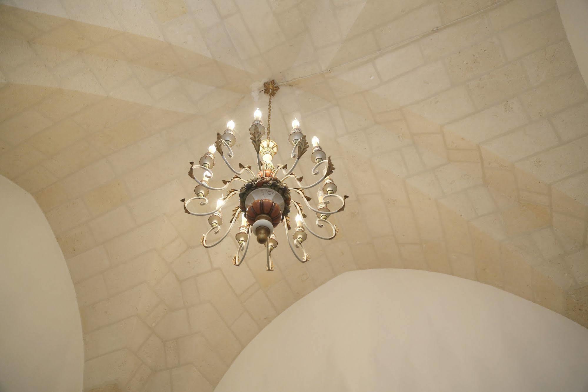 Sottacastieddu Hotel Avetrana Bagian luar foto